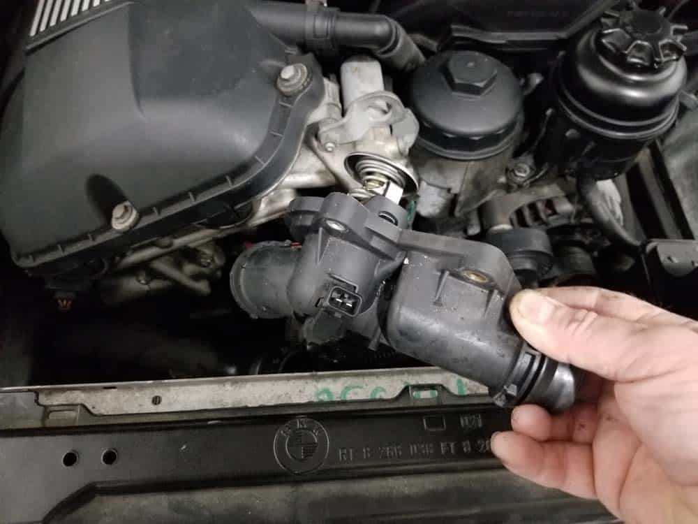 See B3961 in engine